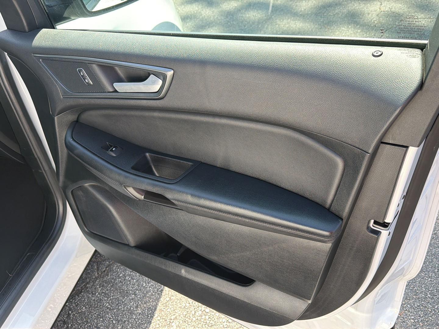 Used 2024 Ford Edge SUV