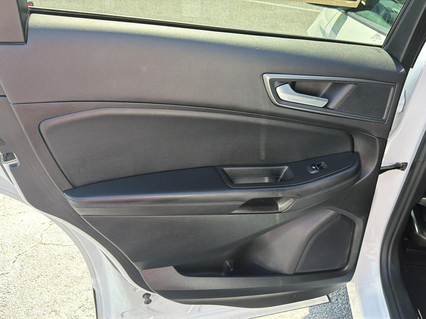 Used 2024 Ford Edge SUV