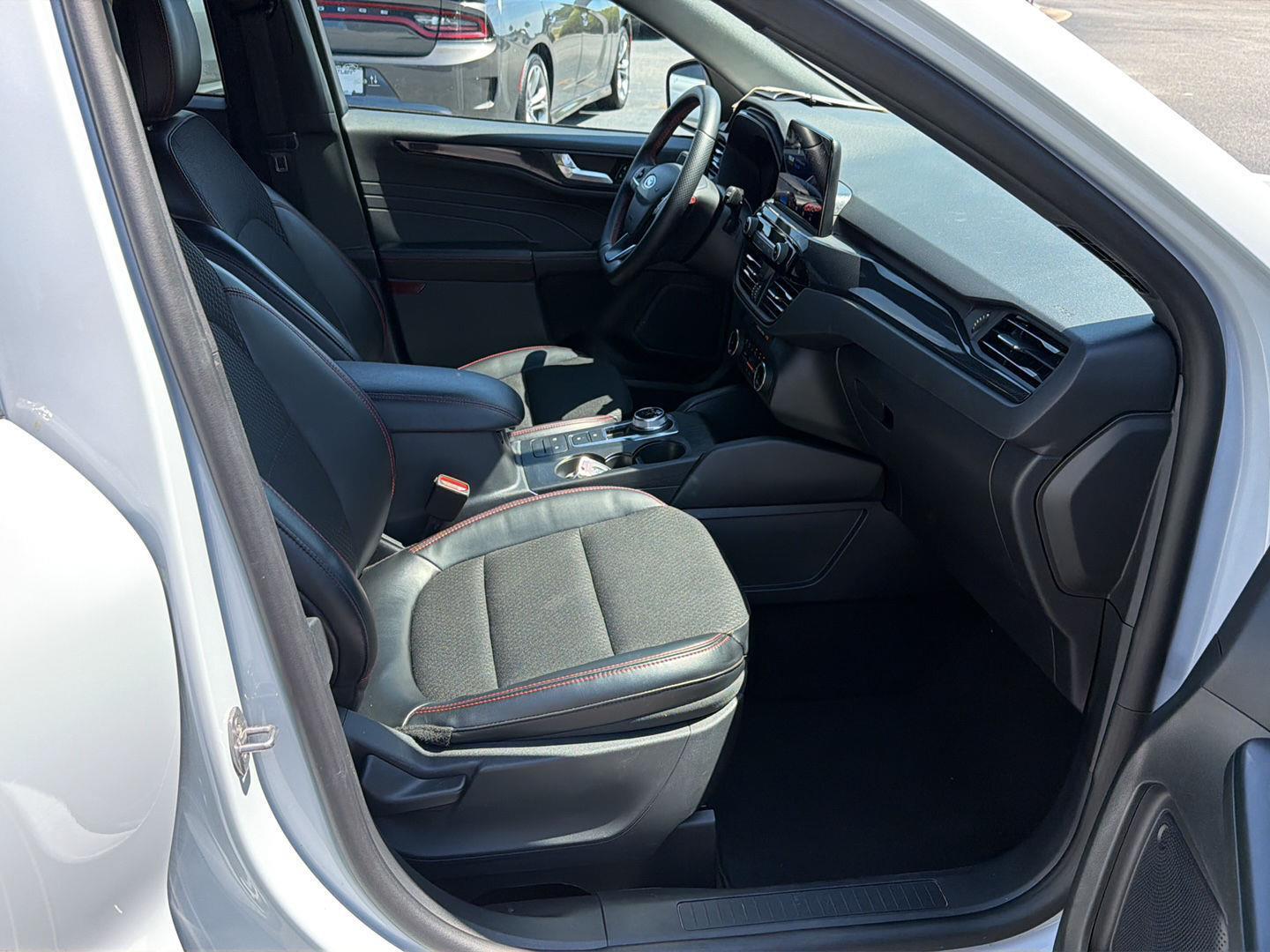 Used 2025 Ford Escape SUV