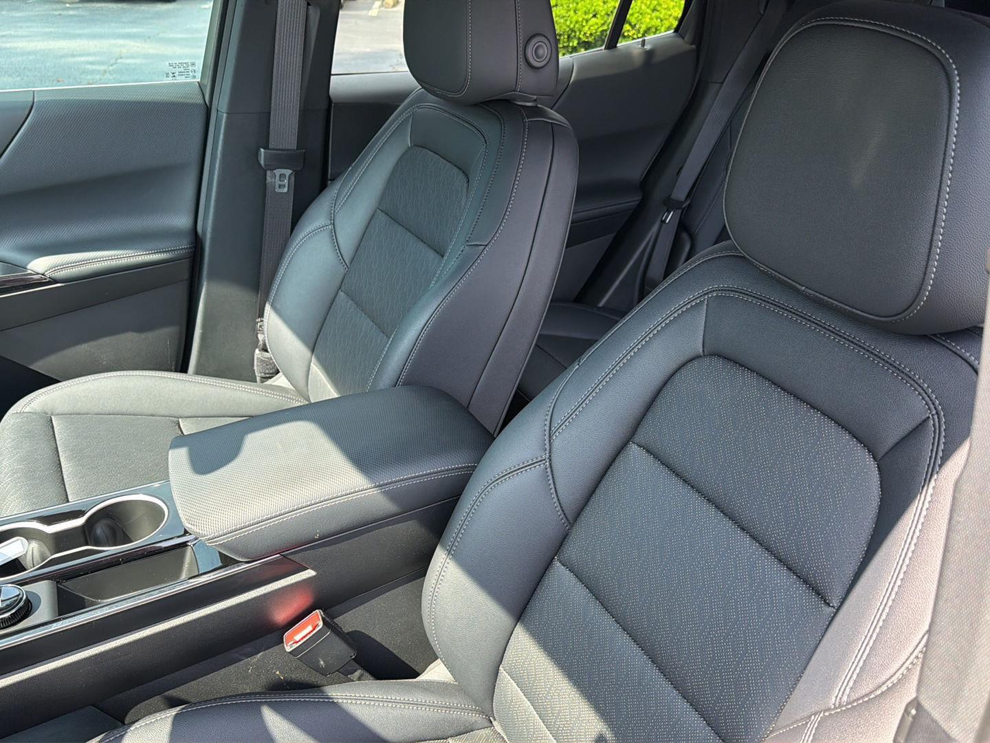 Used 2026 Chevrolet Equinox SUV