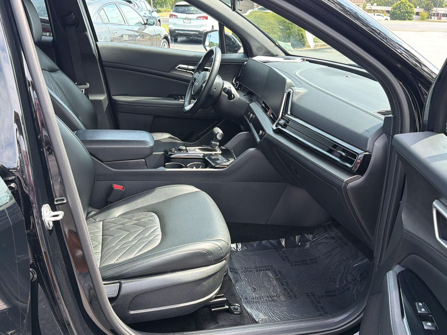 Used 2025 Kia Sportage SUV
