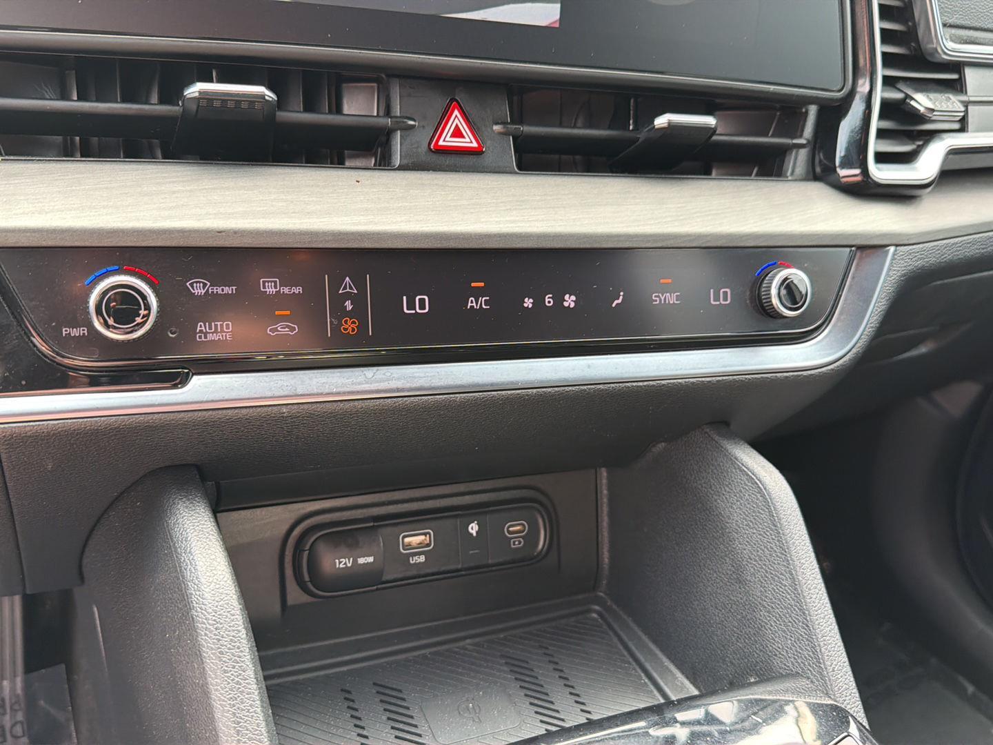 Used 2025 Kia Sportage SUV
