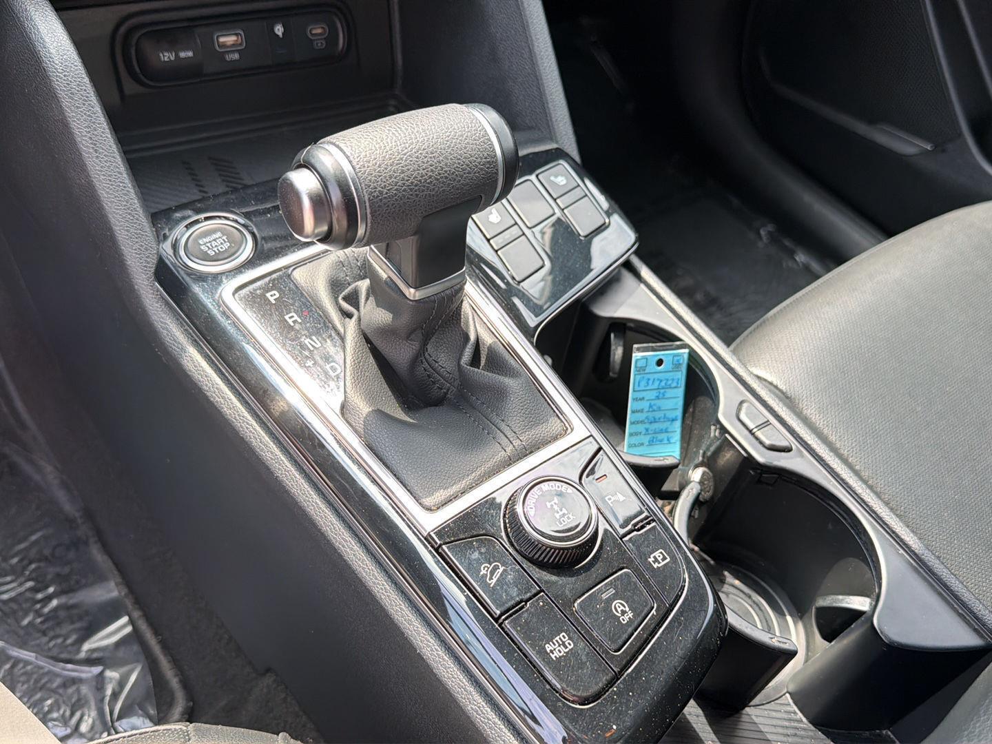 Used 2025 Kia Sportage SUV
