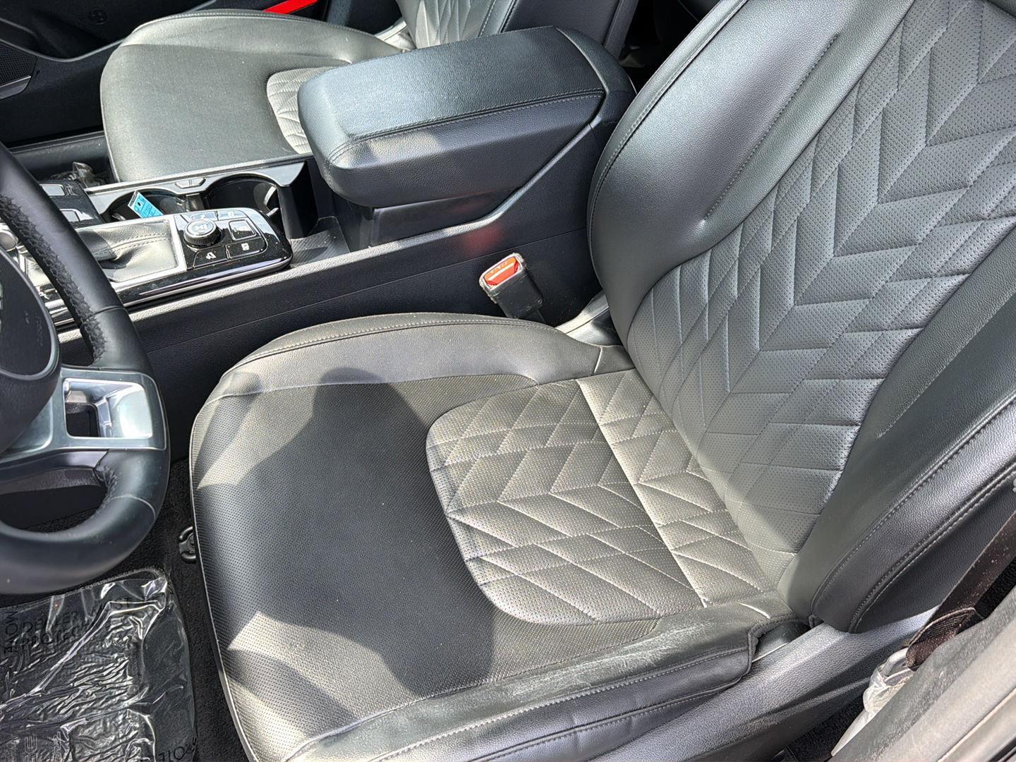 Used 2025 Kia Sportage SUV