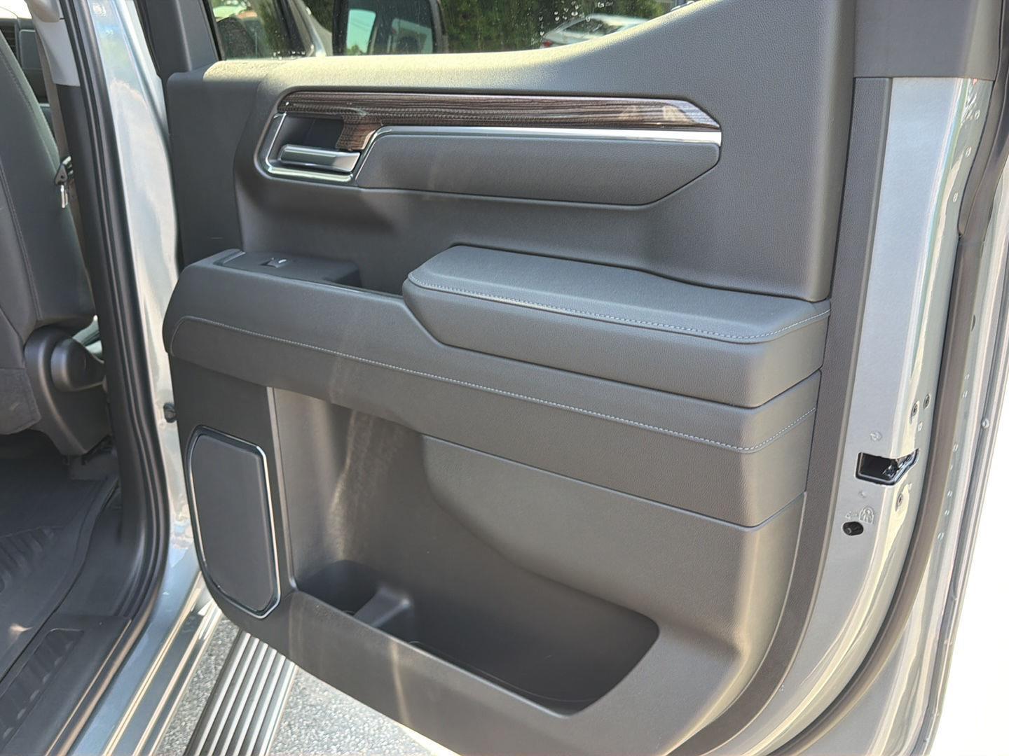 New 2026 Sterling Gray Metallic Chevrolet LT Trail Boss image 15