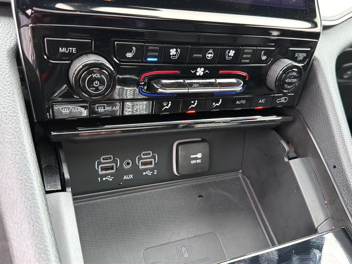 Used 2025 Jeep Grand Cherokee L SUV