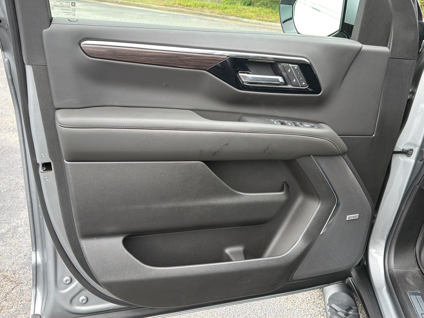 New 2026 Sterling Gray Metallic Chevrolet Z71 image 18