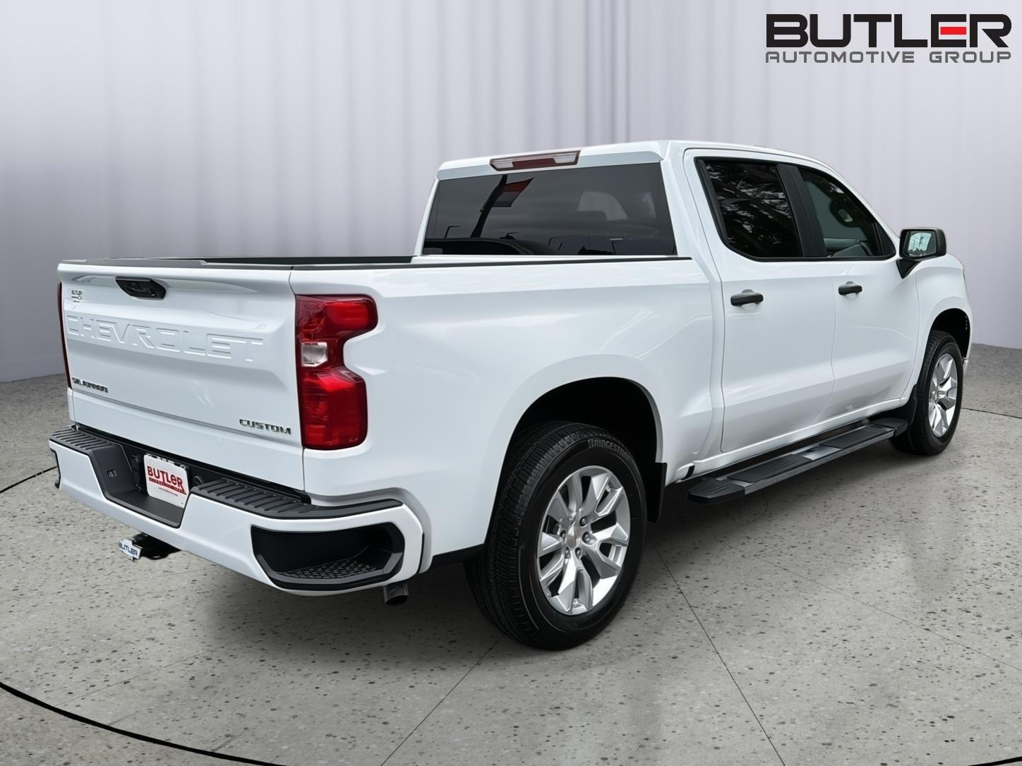 New 2026 Summit White Chevrolet Custom image 6