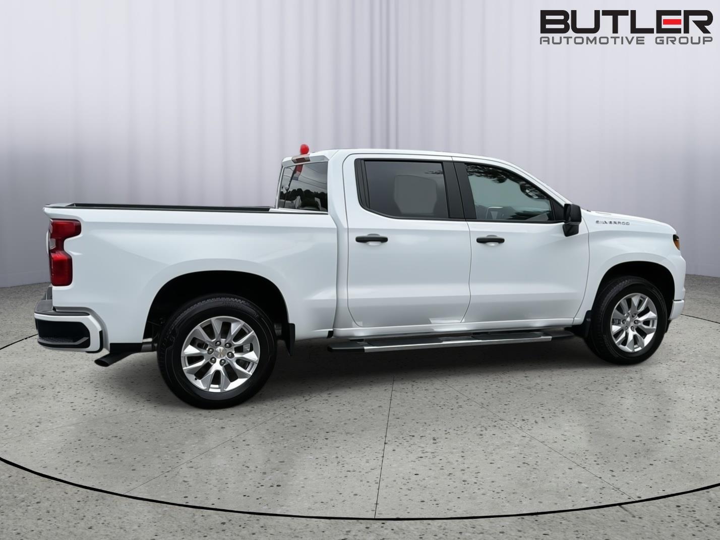 New 2026 Summit White Chevrolet Custom image 7