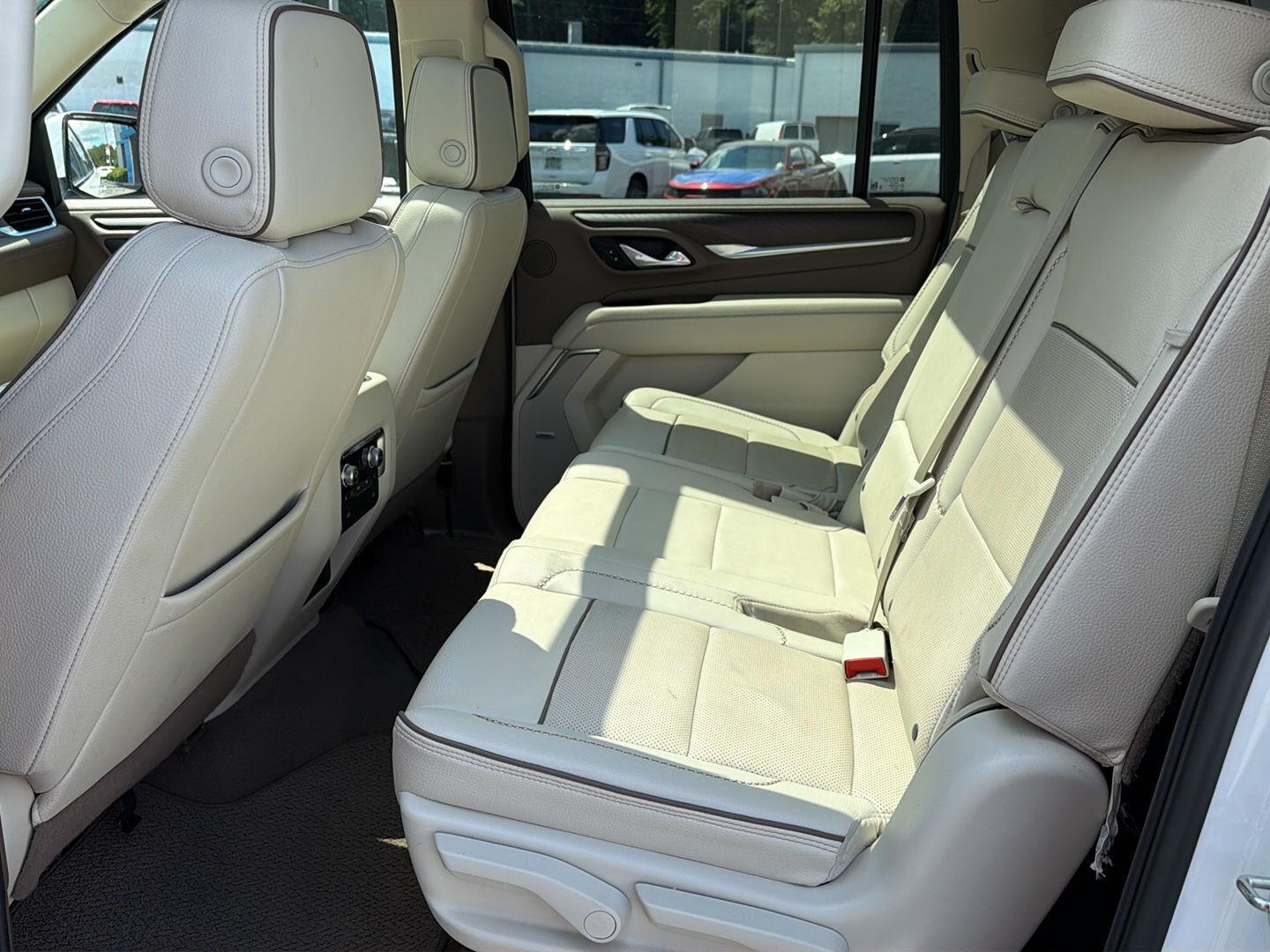Used 2024 GMC Yukon XL SUV