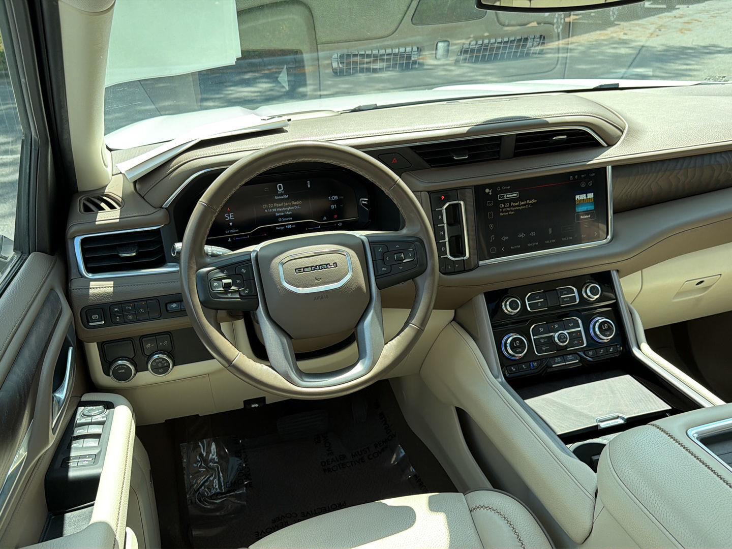 Used 2024 GMC Yukon XL SUV