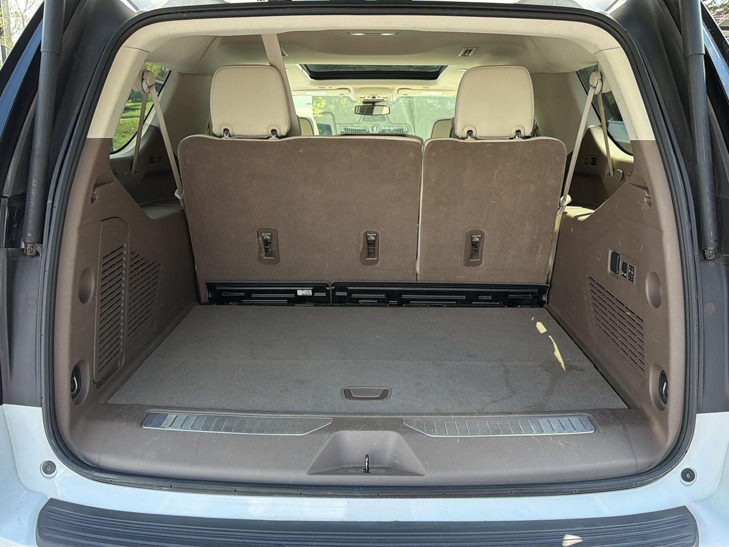 Used 2024 GMC Yukon XL SUV