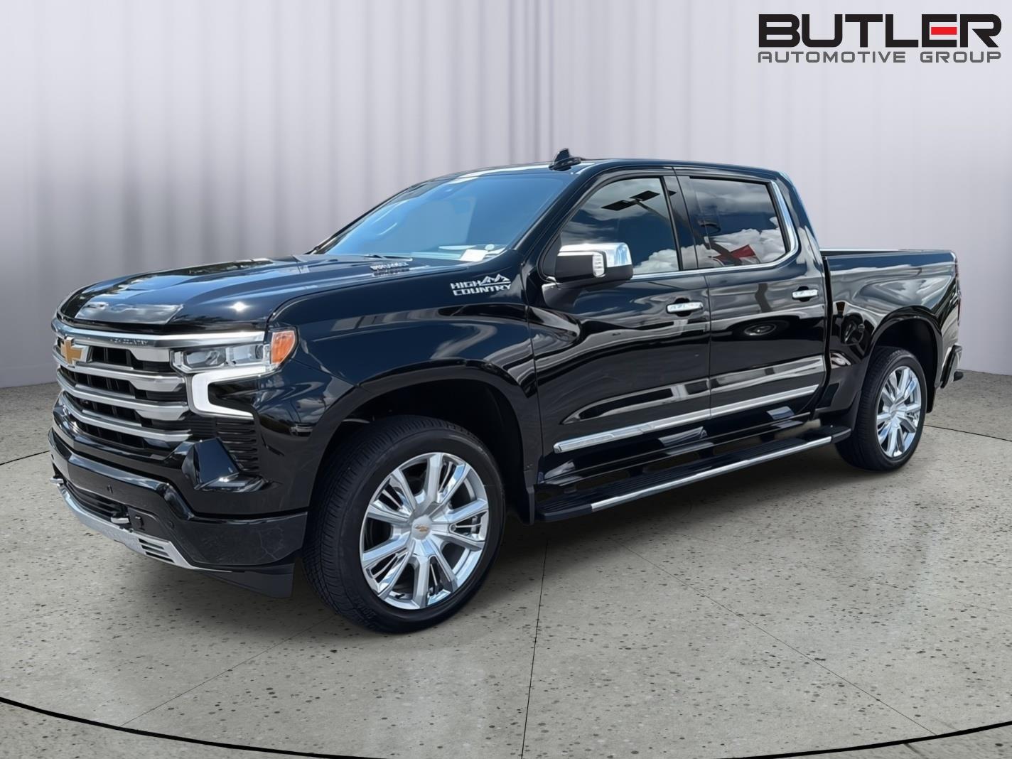 New 2026 BLACK Chevrolet High Country image 2