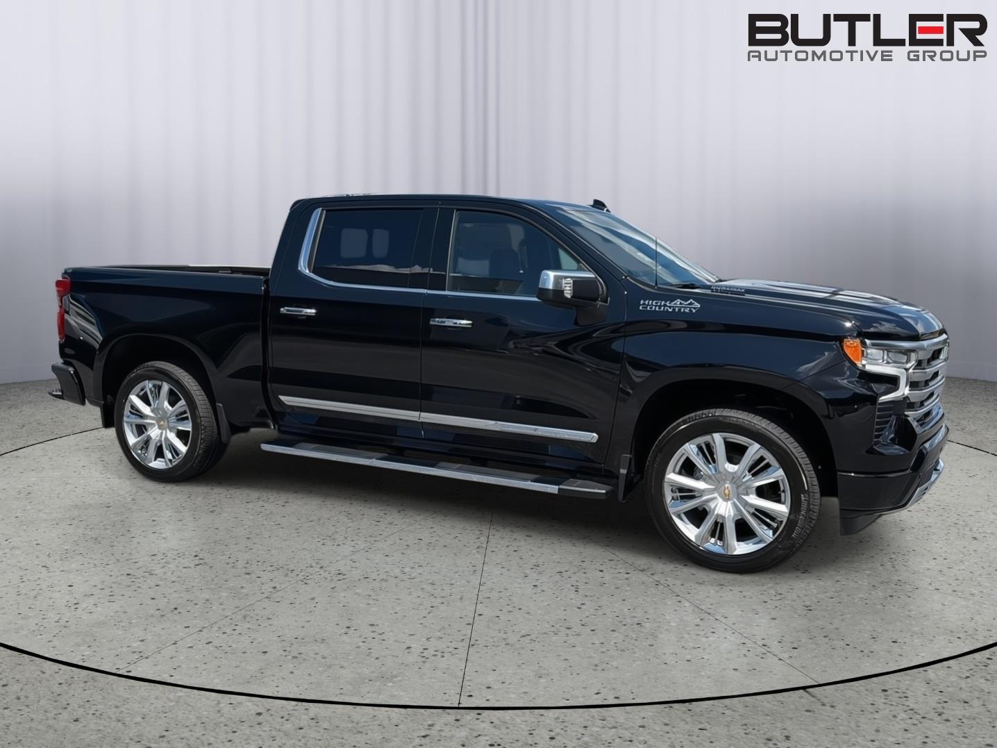 New 2026 BLACK Chevrolet High Country image 7