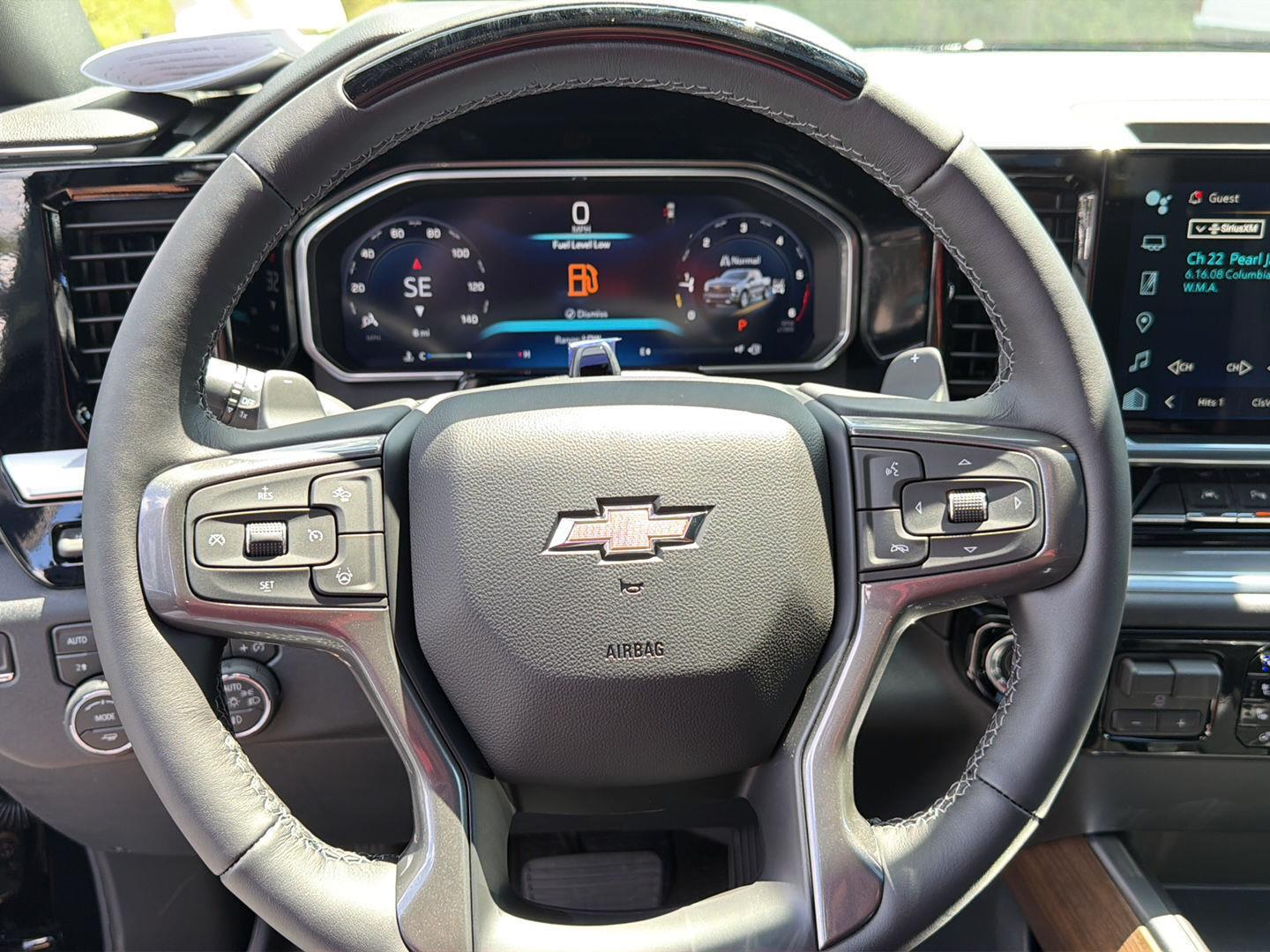 New 2026 BLACK Chevrolet High Country image 21