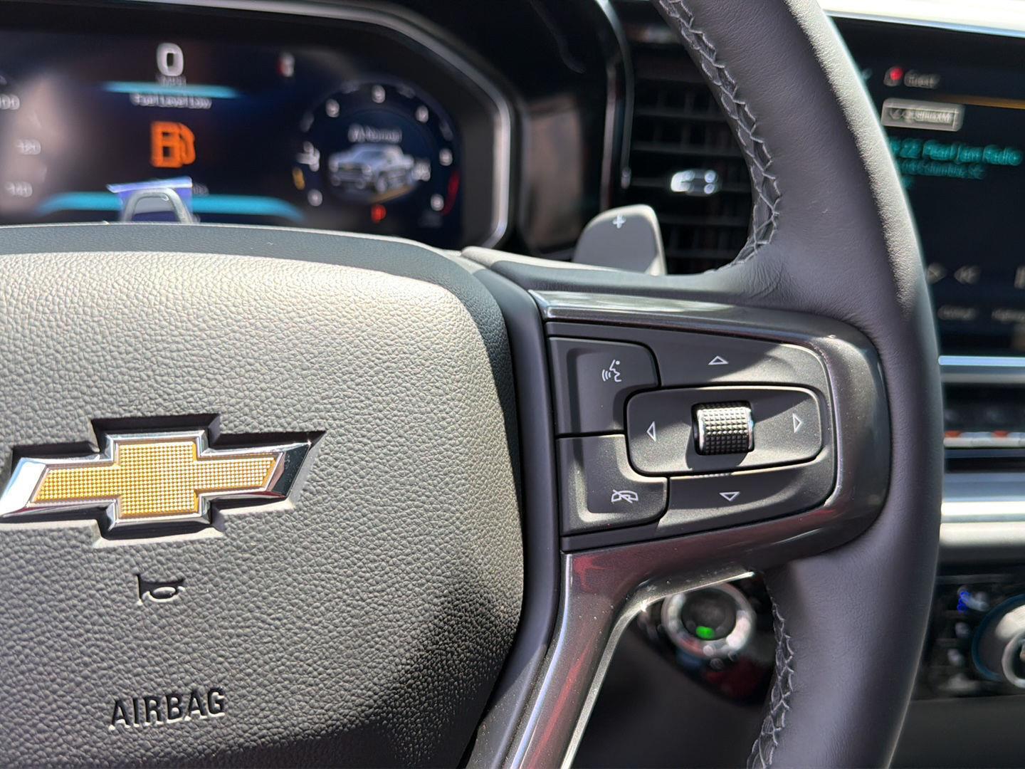 New 2026 BLACK Chevrolet High Country image 23