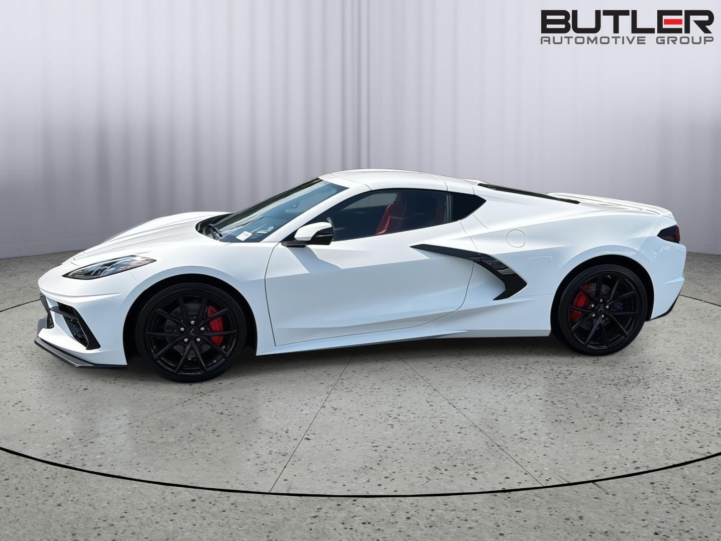 New 2027 Arctic White Chevrolet 1LT image 3