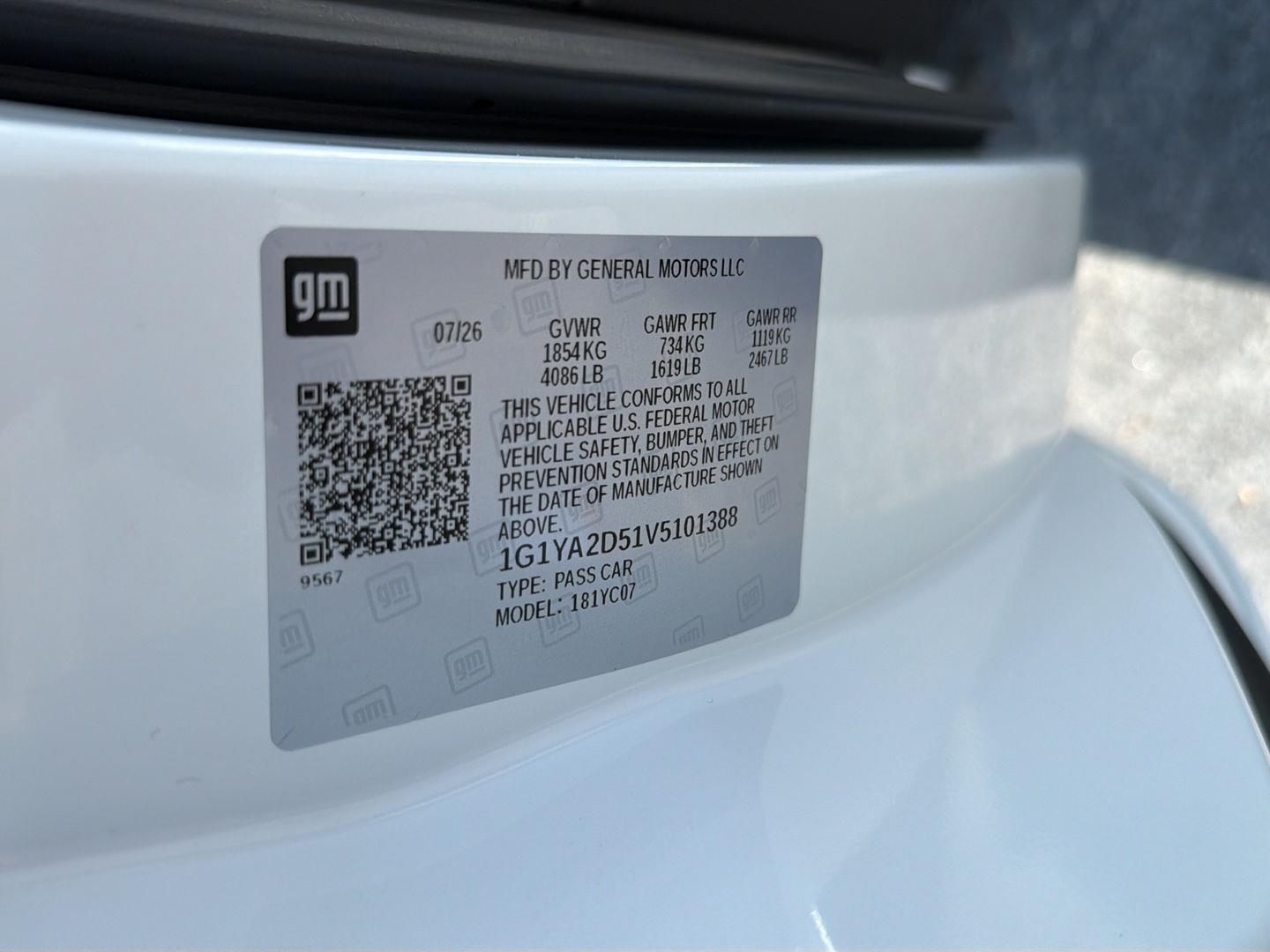 New 2027 Arctic White Chevrolet 1LT image 28