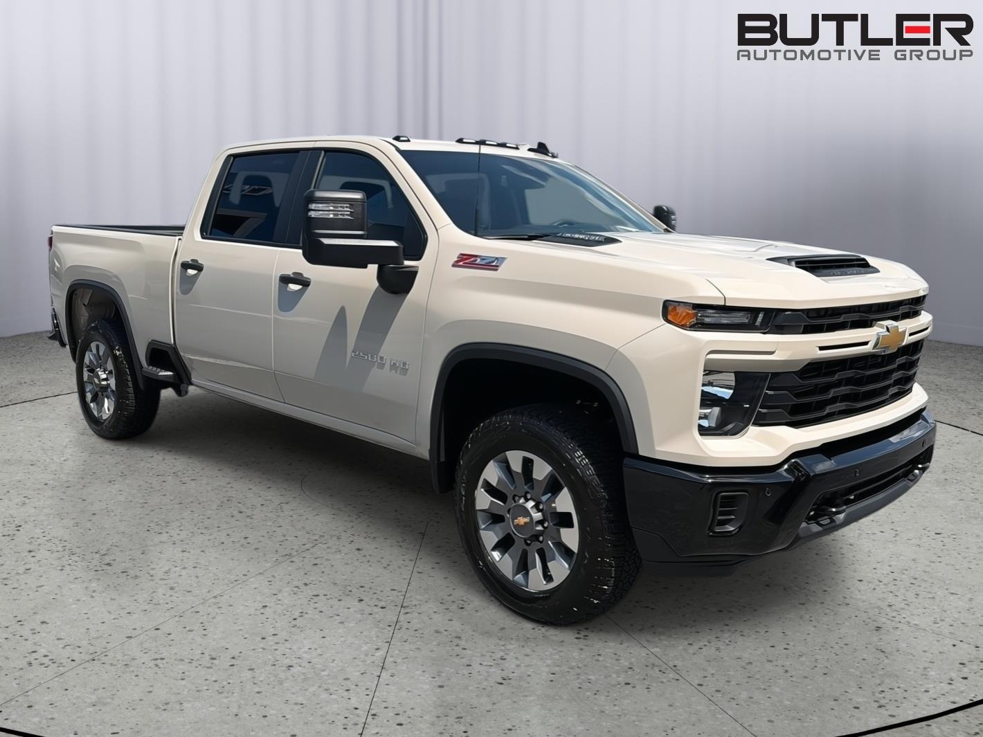New 2026 White Sands Chevrolet Custom image 8