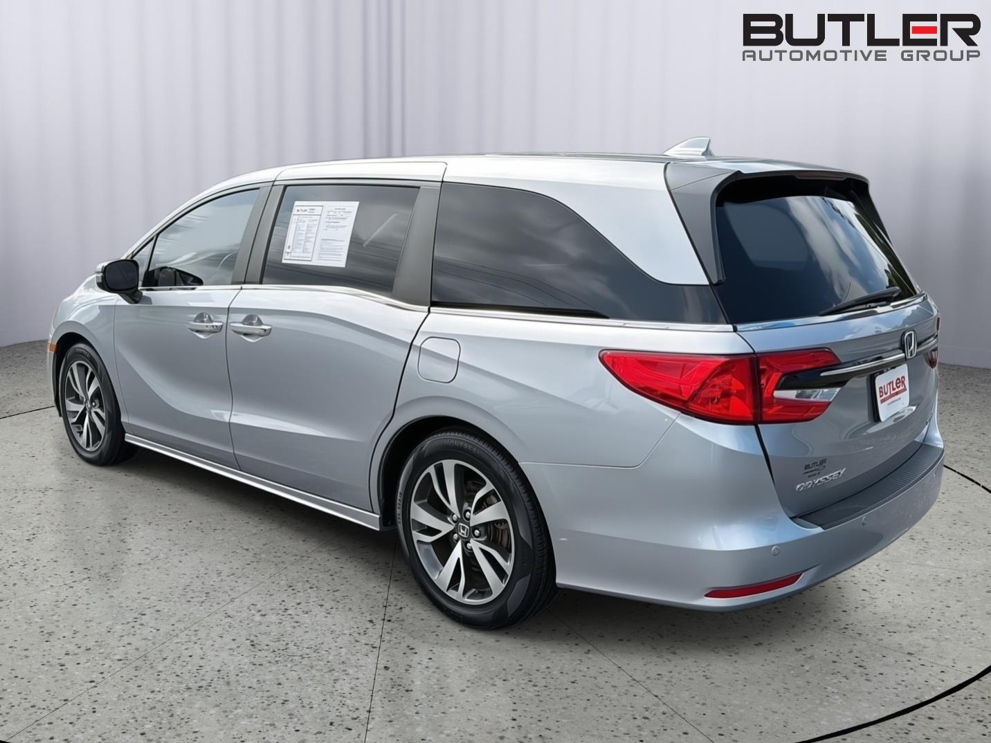 Used 2022 Honda Odyssey Van