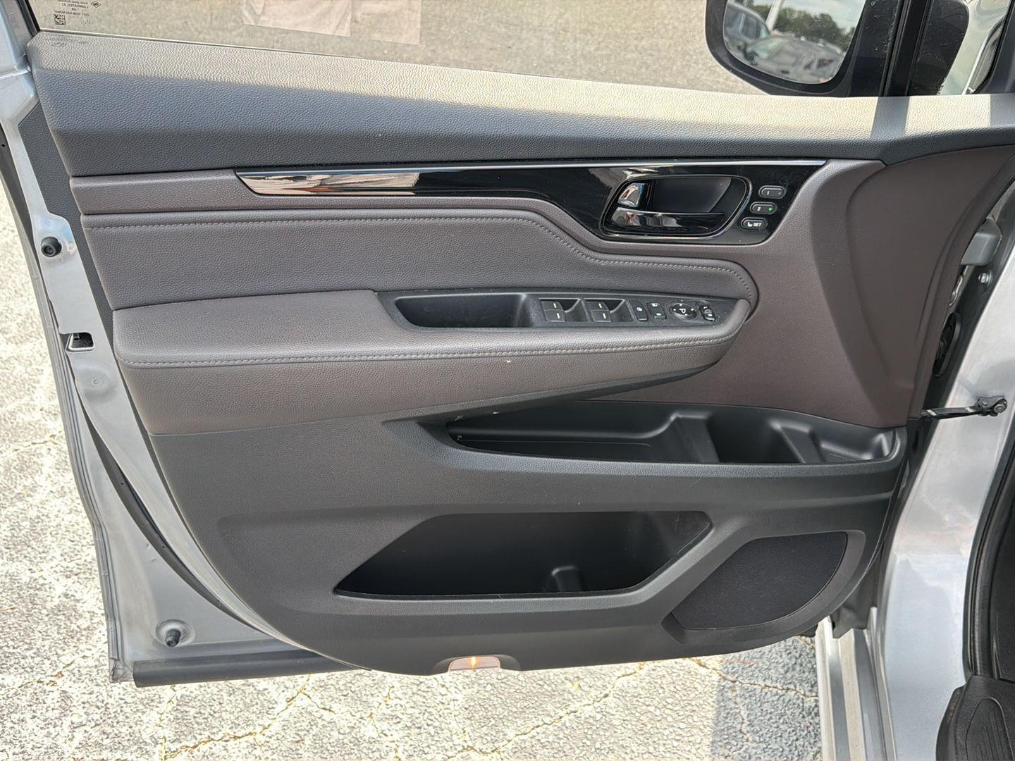 Used 2022 Honda Odyssey Van