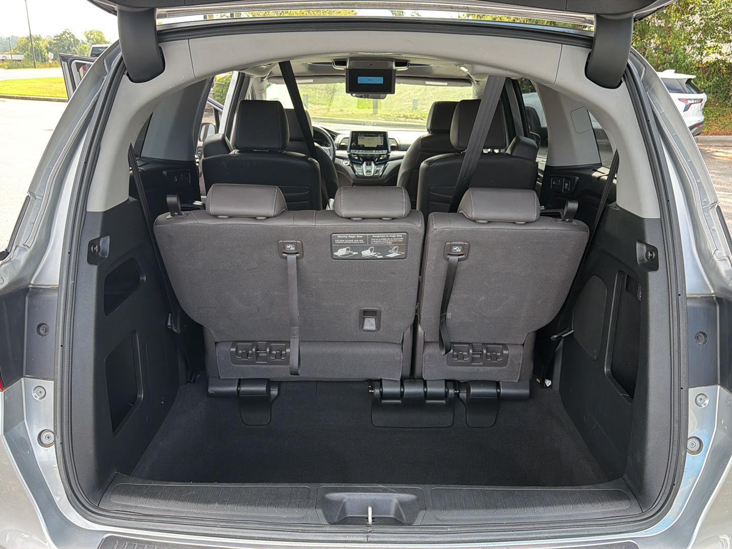 Used 2022 Honda Odyssey Van