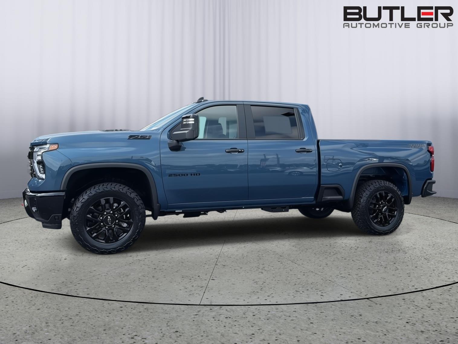 New 2026 Lakeshore Blue Metallic Chevrolet LT image 3