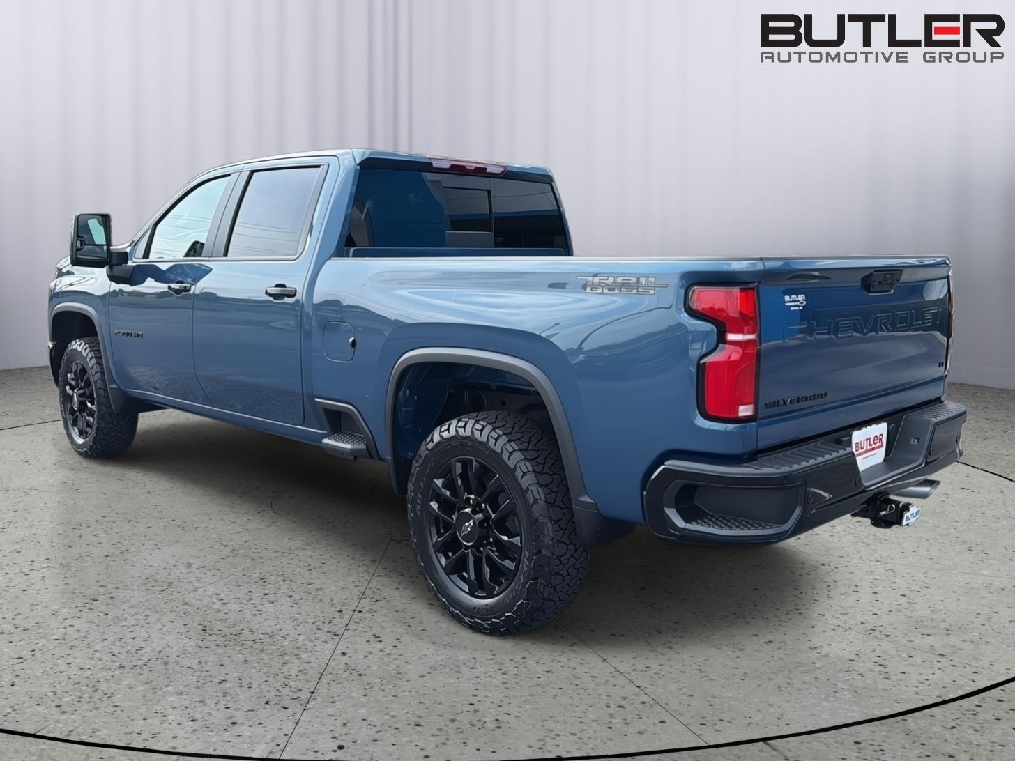 New 2026 Lakeshore Blue Metallic Chevrolet LT image 4