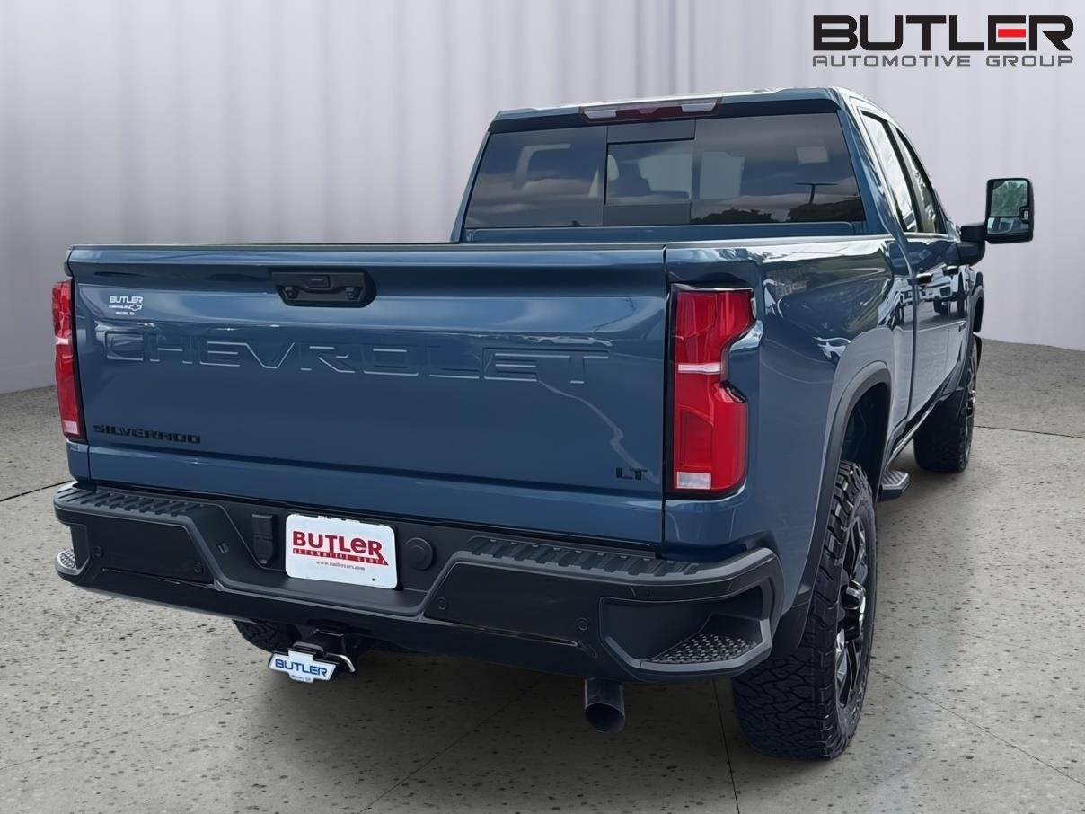 New 2026 Lakeshore Blue Metallic Chevrolet LT image 5