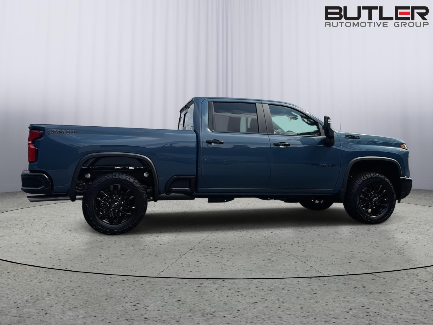 New 2026 Lakeshore Blue Metallic Chevrolet LT image 7