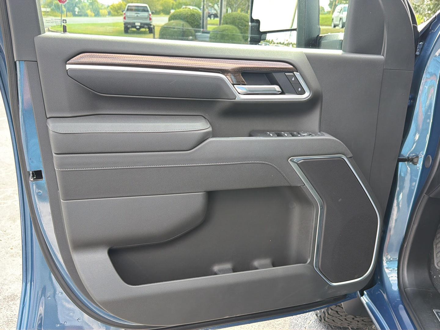 New 2026 Lakeshore Blue Metallic Chevrolet LT image 16