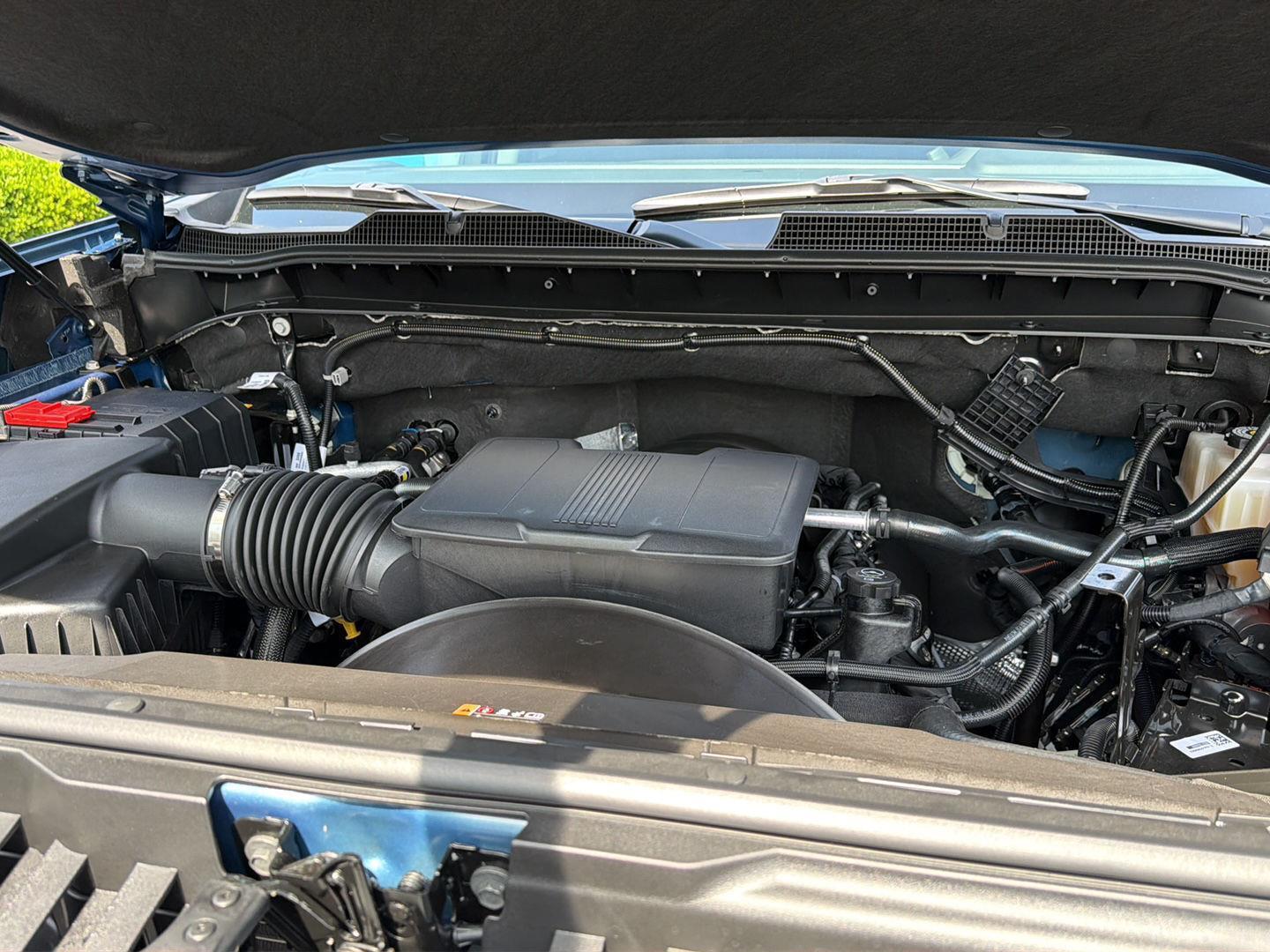 New 2026 Lakeshore Blue Metallic Chevrolet LT image 35