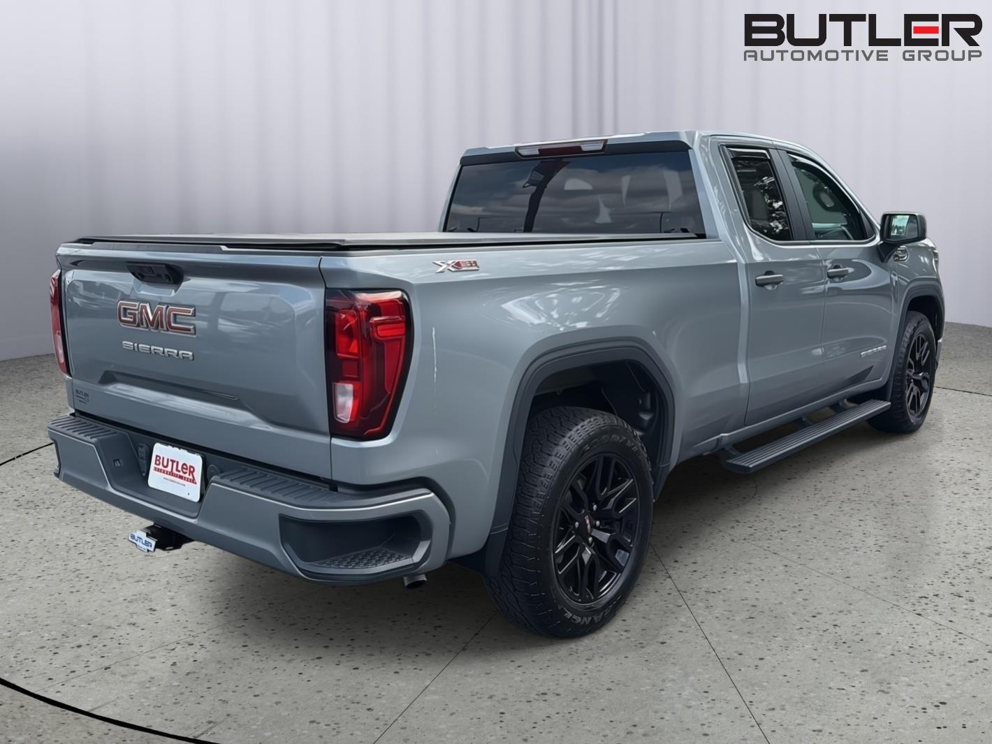 Used 2023 Sterling Metallic GMC Pro image 6