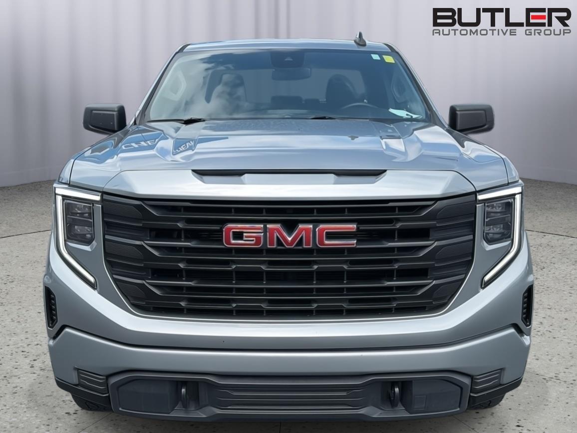 Used 2023 Sterling Metallic GMC Pro image 9
