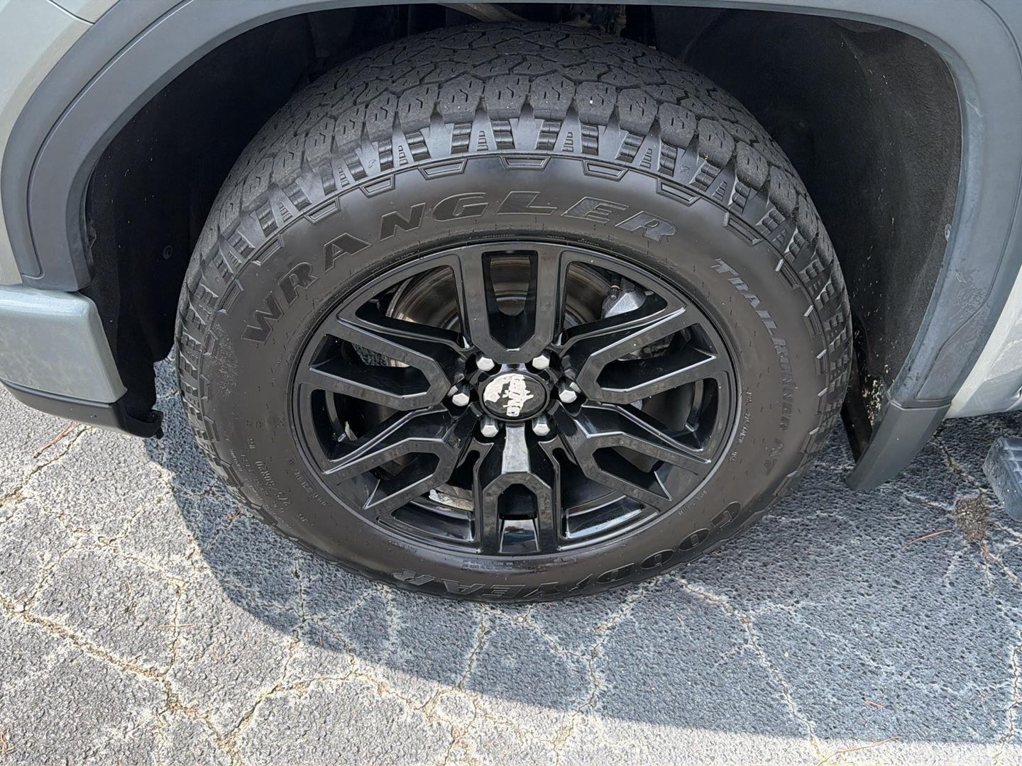 Used 2023 Sterling Metallic GMC Pro image 35