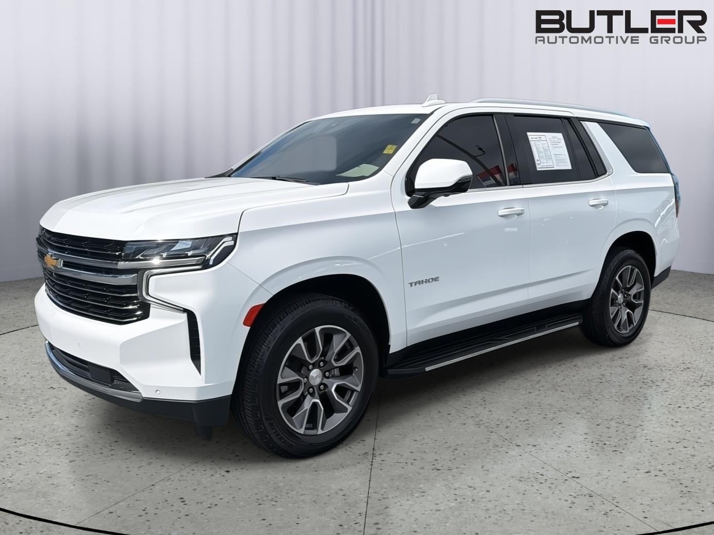 Used 2022 Summit White Chevrolet LT image 2