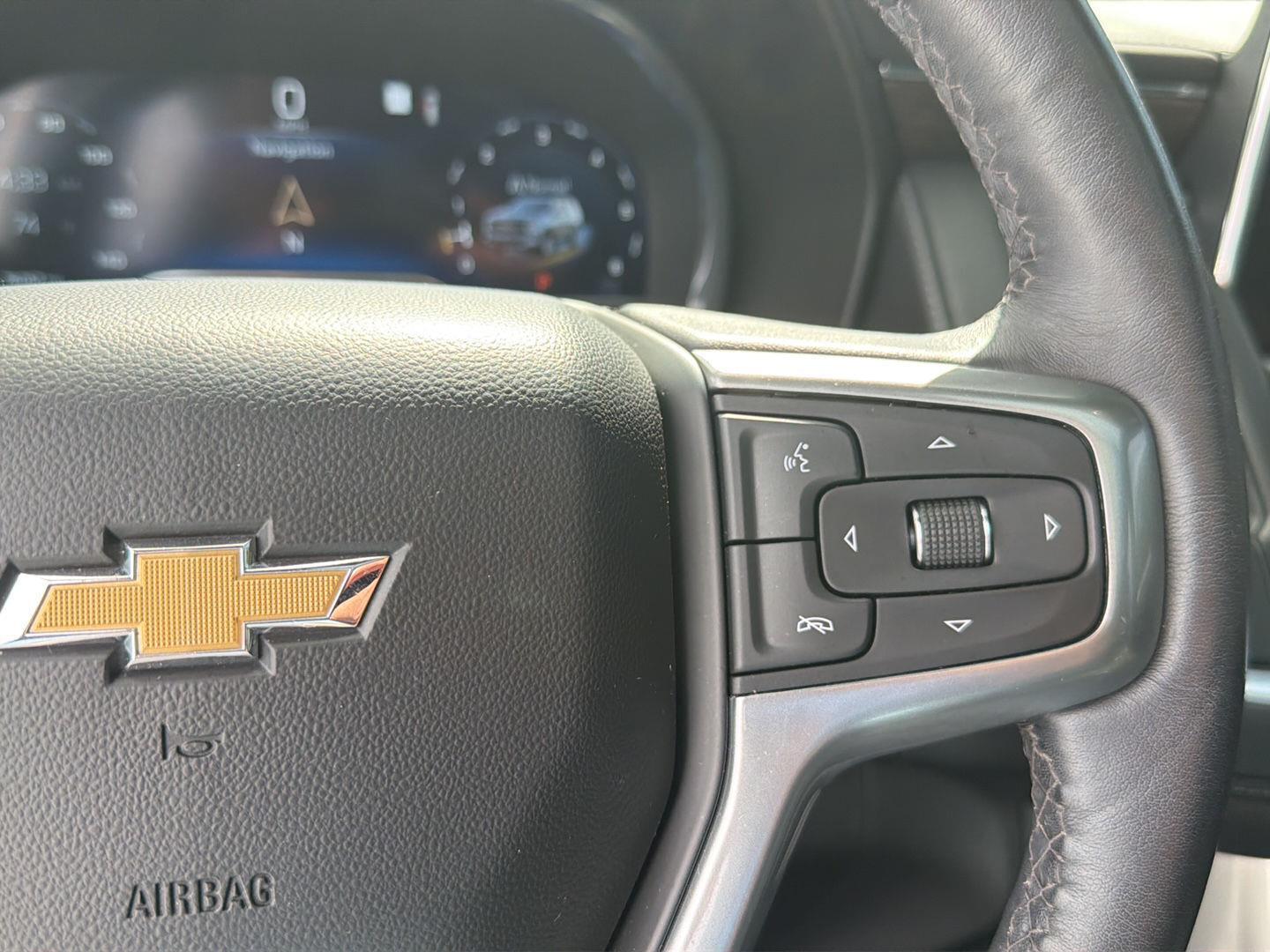 Used 2022 Summit White Chevrolet LT image 24