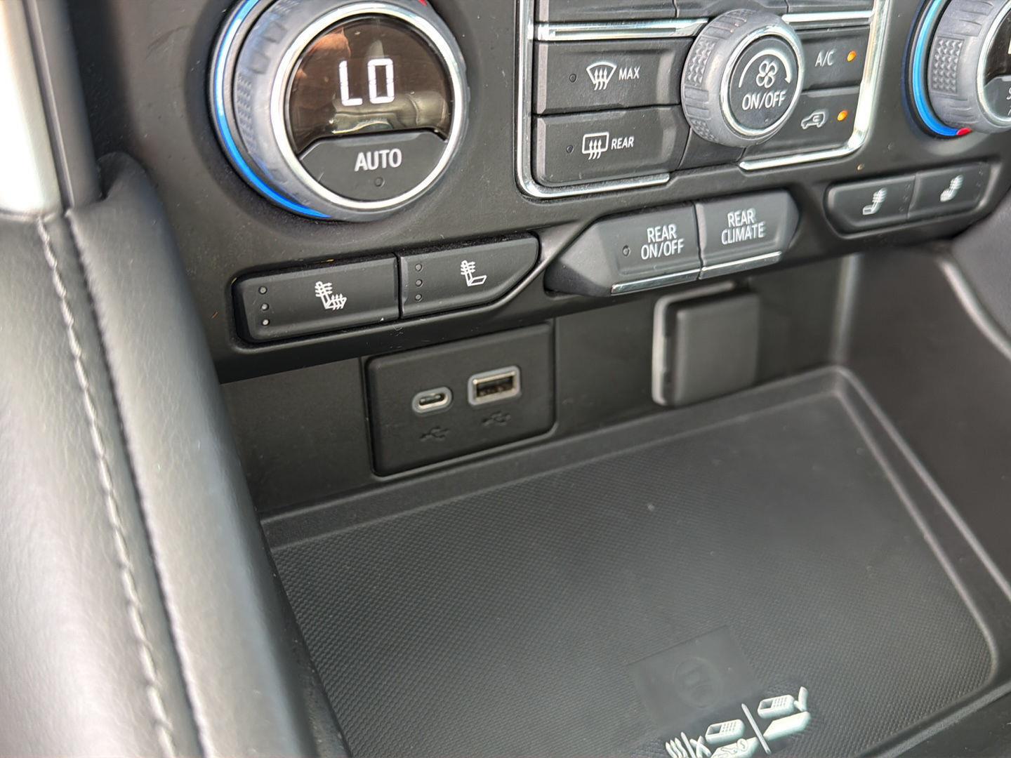 Used 2022 Summit White Chevrolet LT image 29