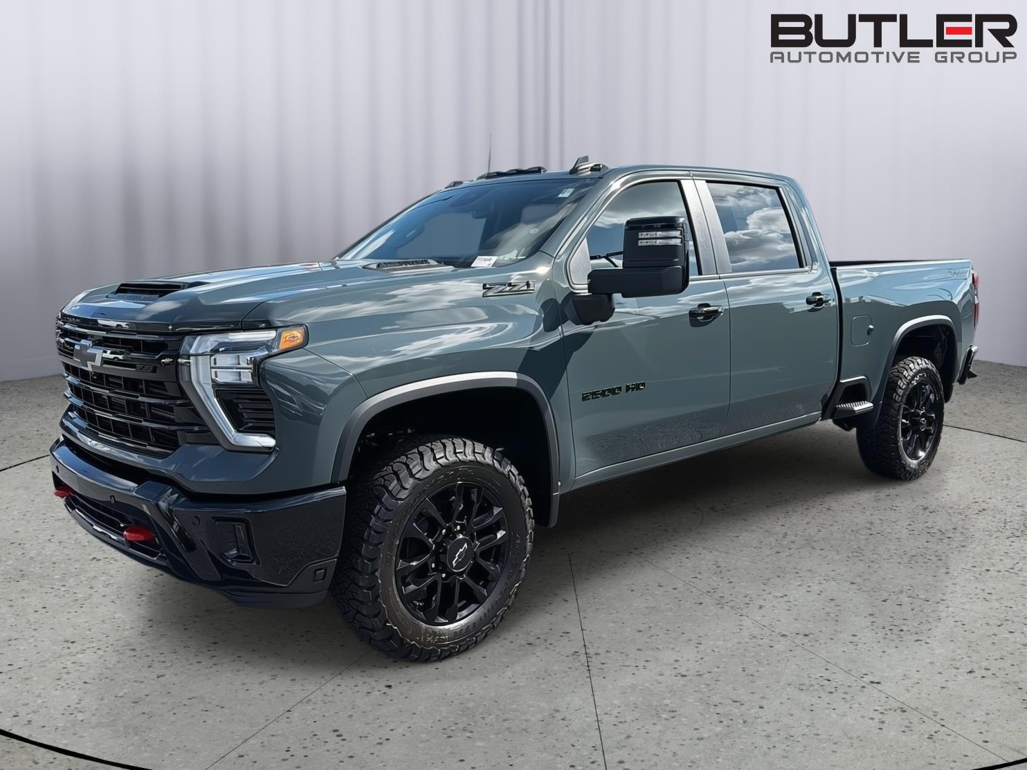 New 2026 Cypress Gray Chevrolet LT image 2