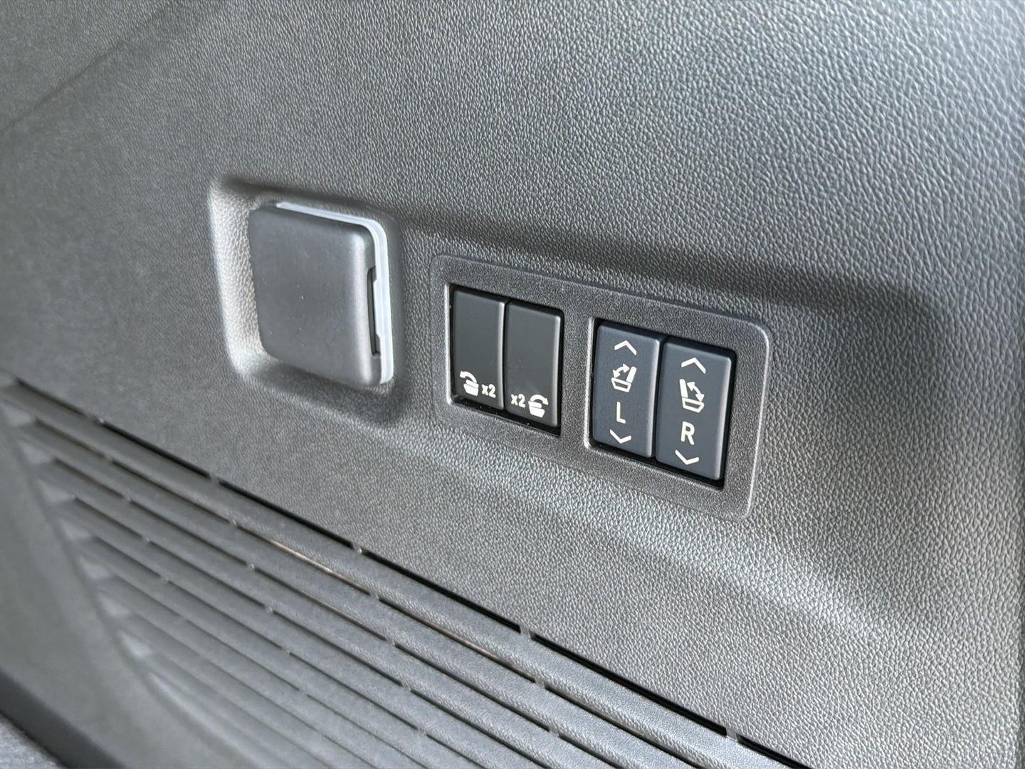 New 2026 Sterling Gray Metallic Chevrolet Premier image 38
