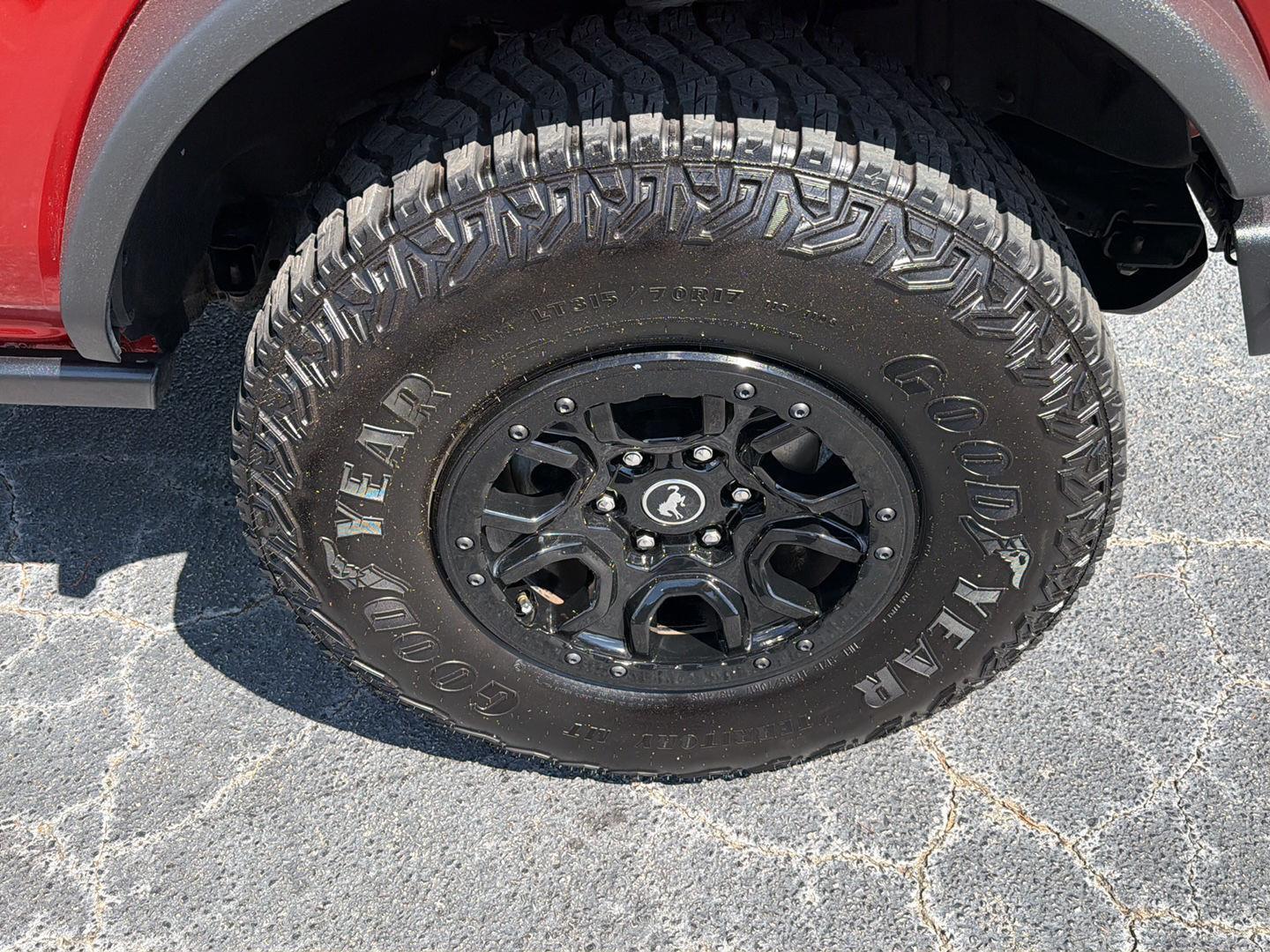 Used 2024 Ford Bronco SUV