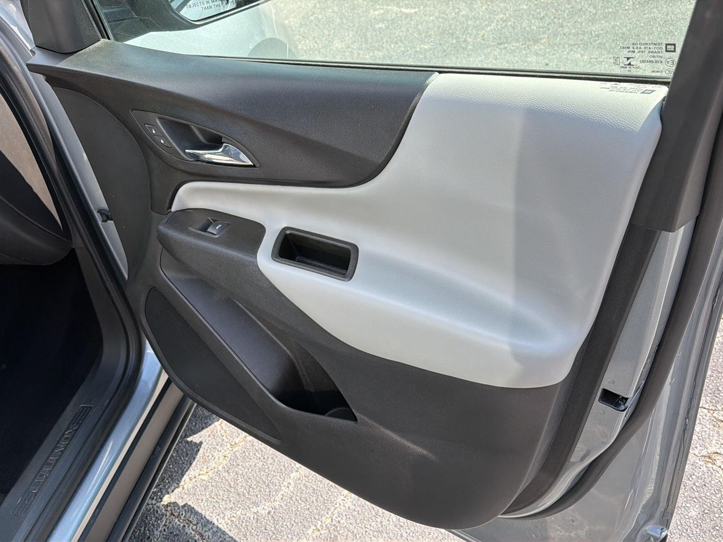 Used 2023 Chevrolet Equinox SUV