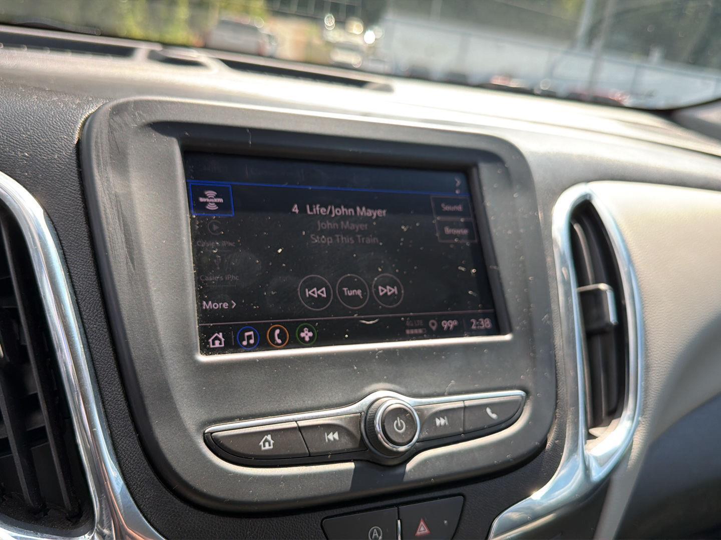 Used 2023 Chevrolet Equinox SUV