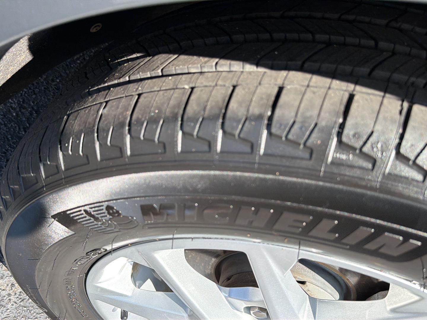 Used 2023 Chevrolet Equinox SUV