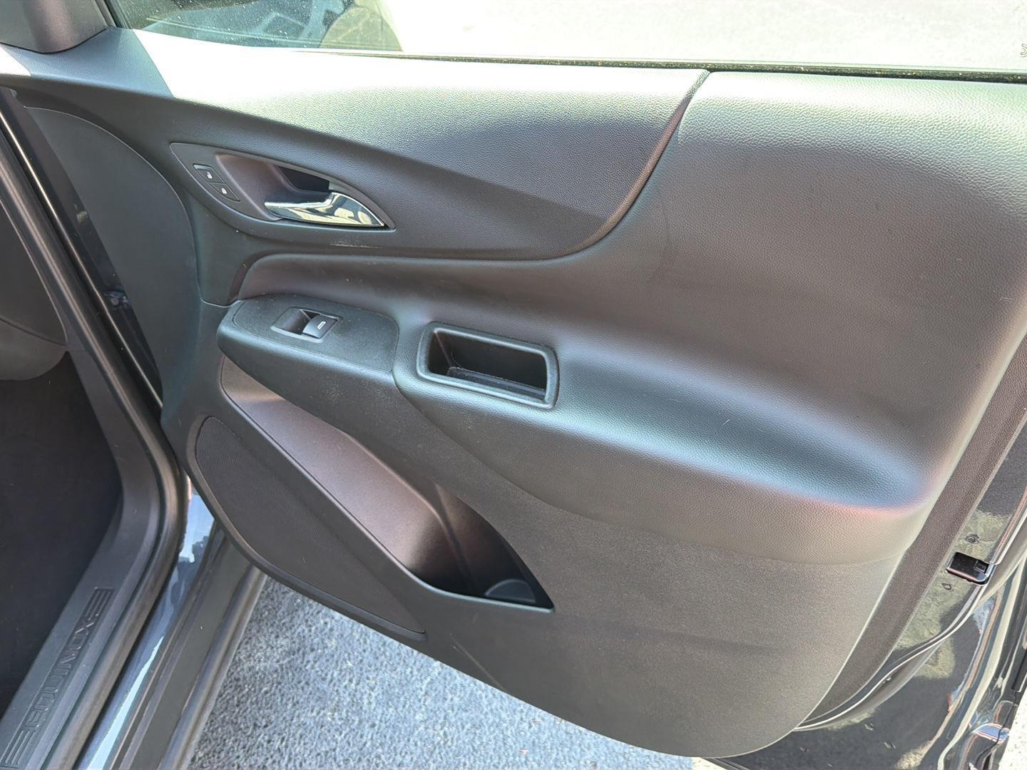 Used 2022 Chevrolet Equinox SUV
