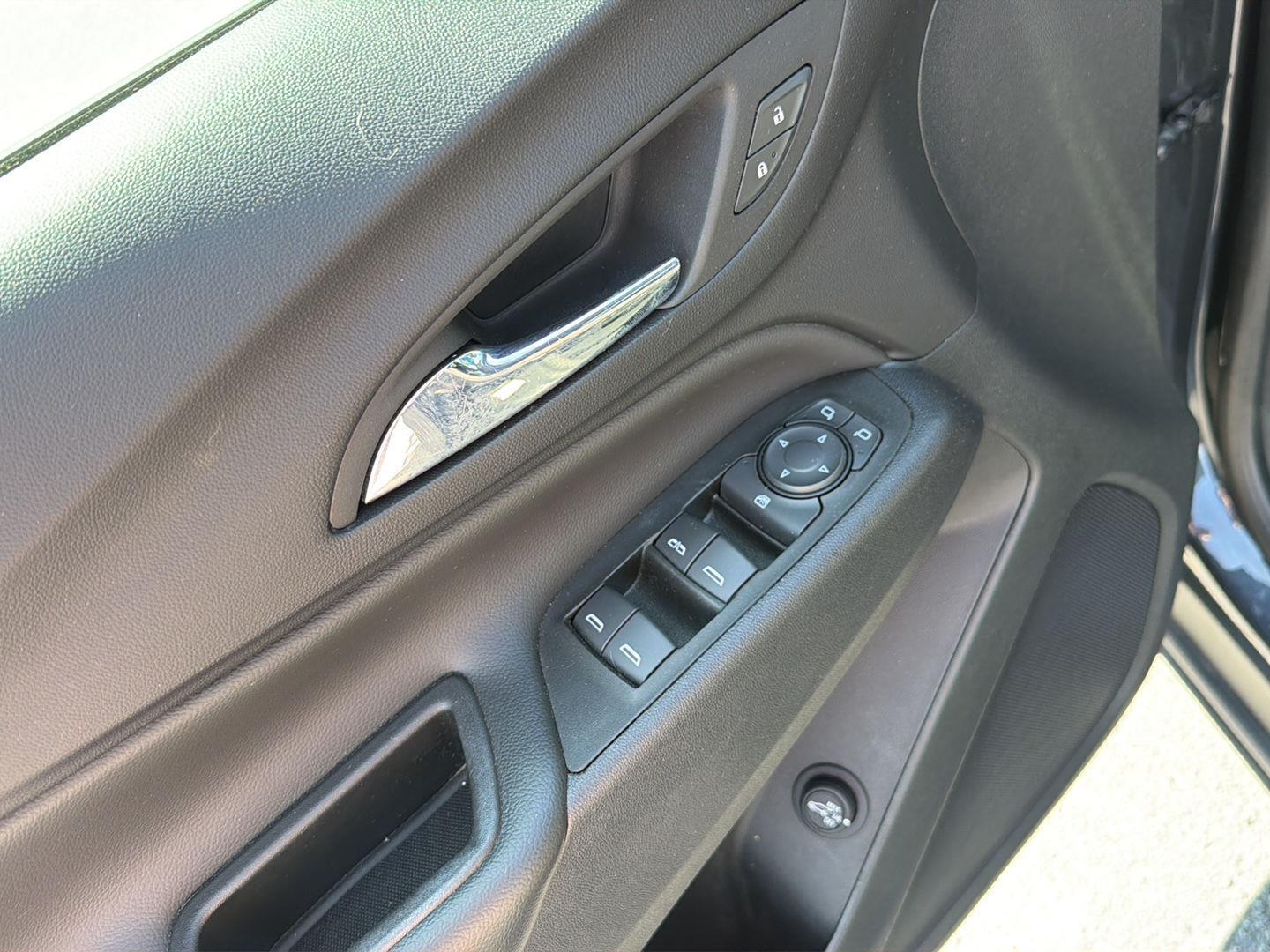 Used 2022 Chevrolet Equinox SUV