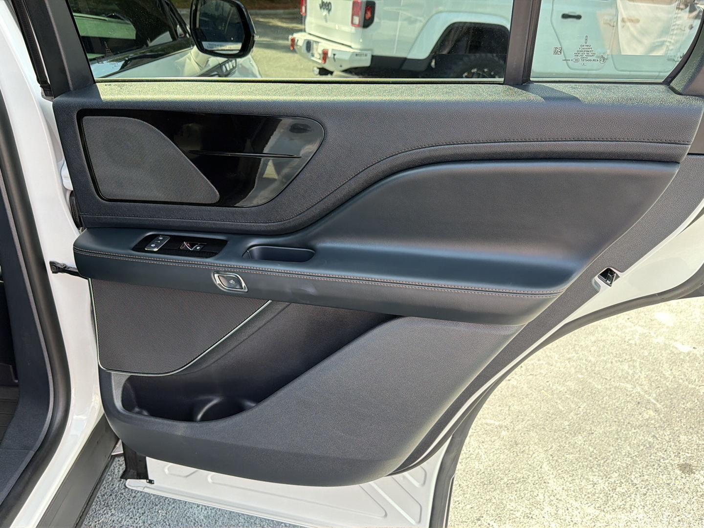 Used 2026 Lincoln Aviator SUV