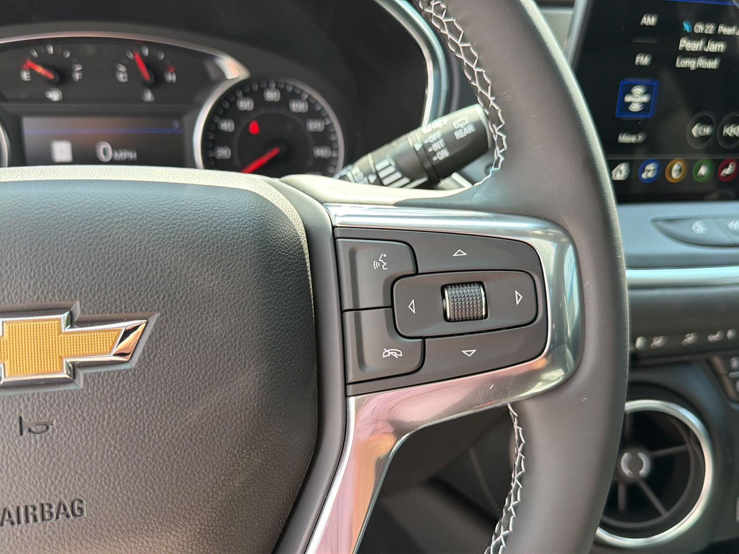 New 2026 Summit White Chevrolet LT image 21