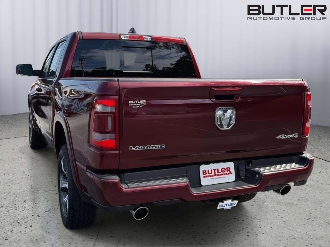 Used 2019 Delmonico Red Pearlcoat Ram Laramie image 5
