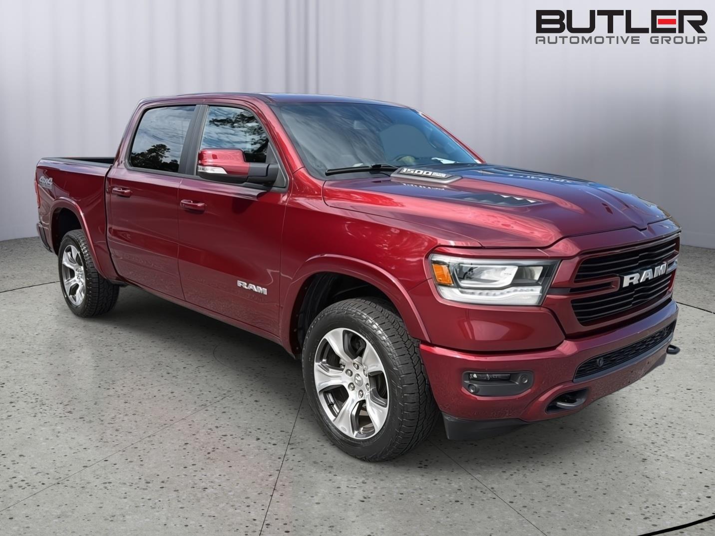 Used 2019 Delmonico Red Pearlcoat Ram Laramie image 8